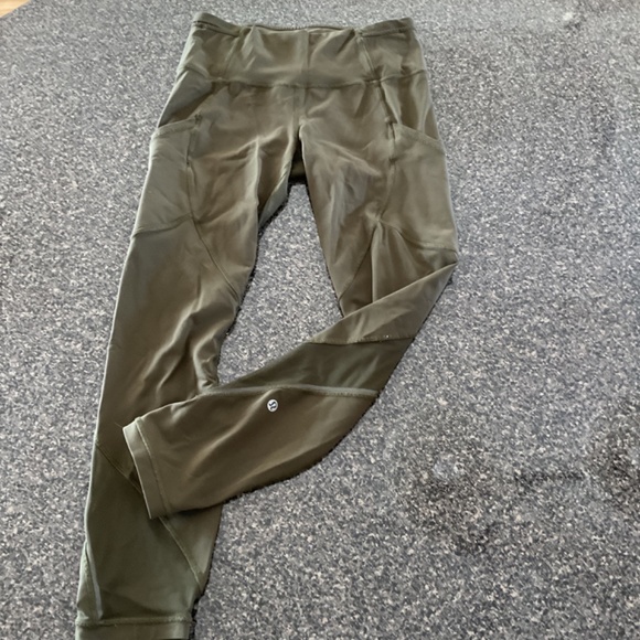 Lululemon Tights / Leggings, size 6, olive green - Picture 3 of 7